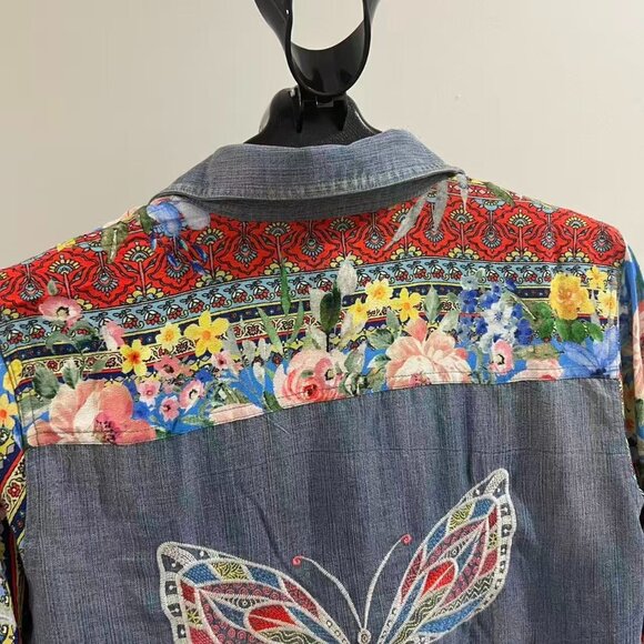 NWOT John Mark Floral Embroidered Long Roll-Tab Sleeve Shirt Tunic Blouse Top S - Picture 4 of 12
